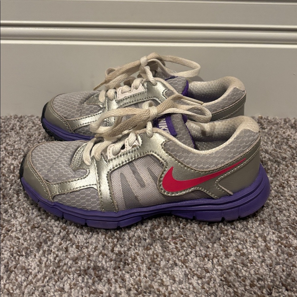 Nike Girls shoes